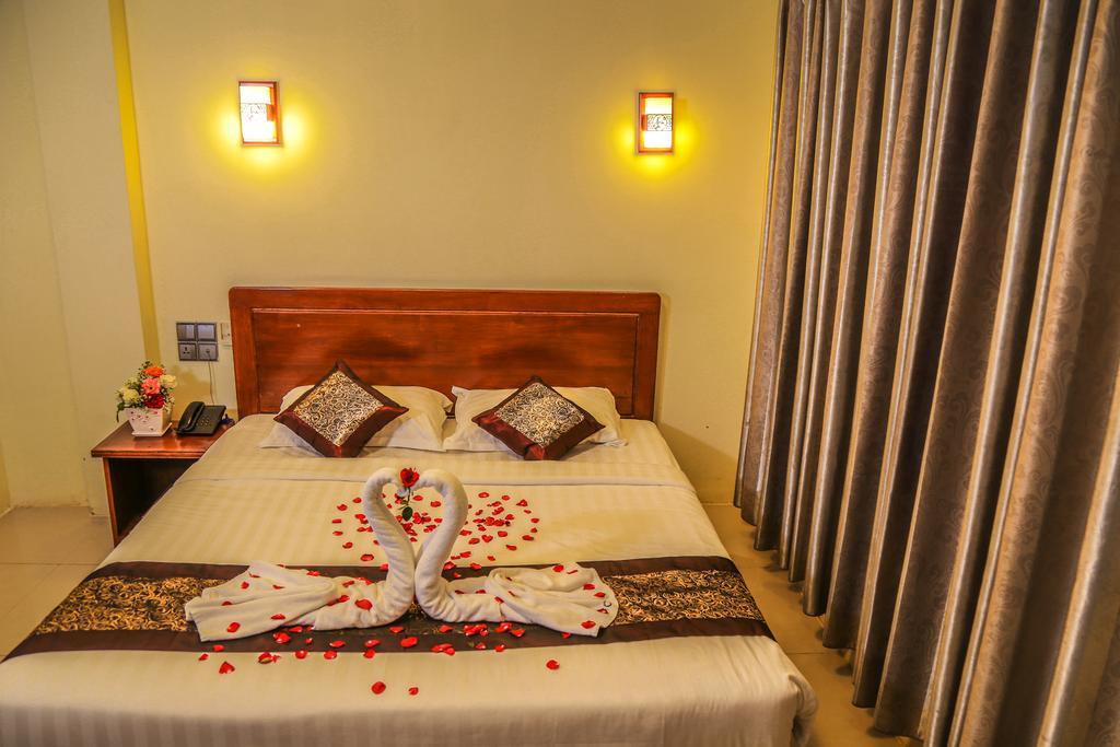 מנדלאי City Grand Hotel מראה חיצוני תמונה