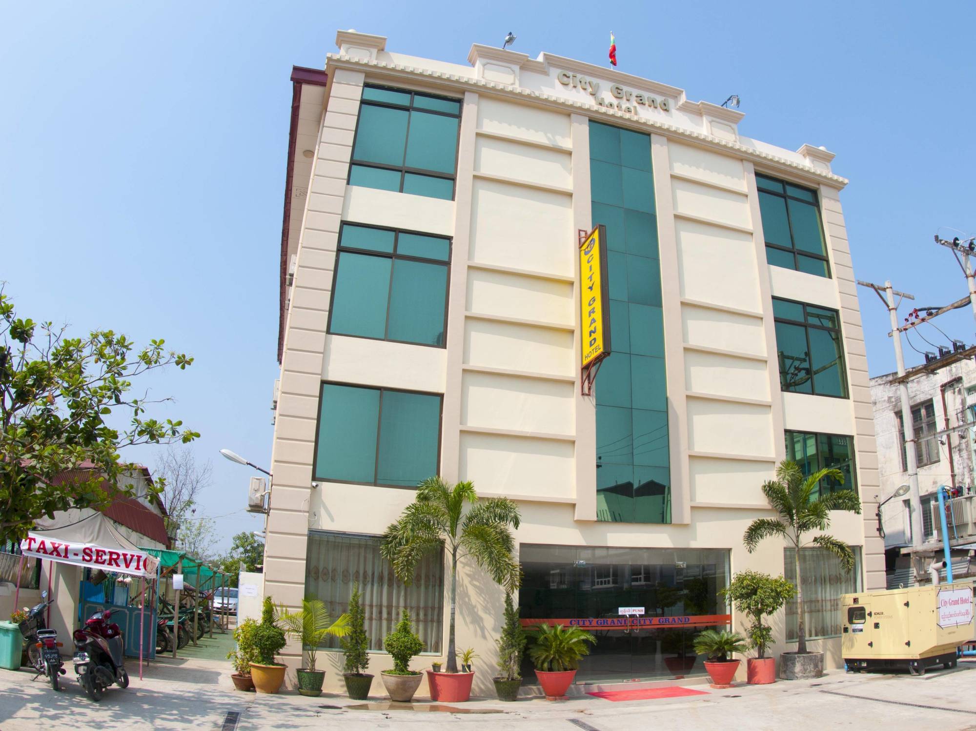 מנדלאי City Grand Hotel מראה חיצוני תמונה